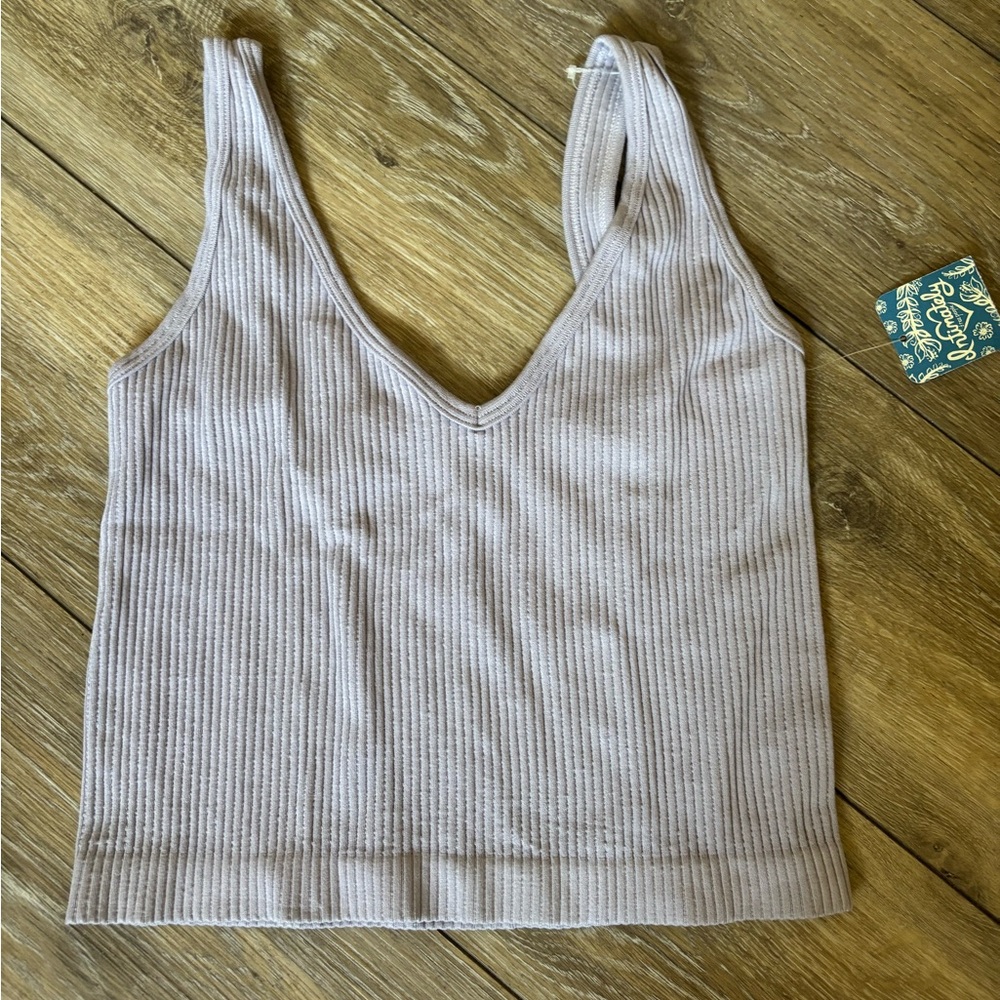 Free People Ribbed V-Neck Tank Top - Light purple grey- new with tags- women’s m